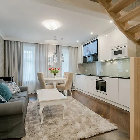 Apartment Rentplanet - Laciarska *