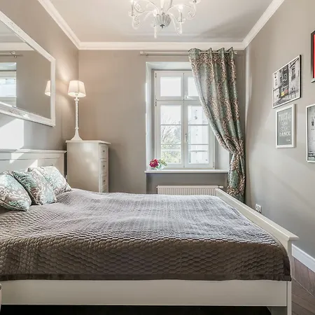 Rentplanet - Laciarska Apartment Wroclaw