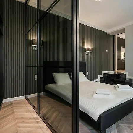 Rentplanet - Laciarska Apartment *